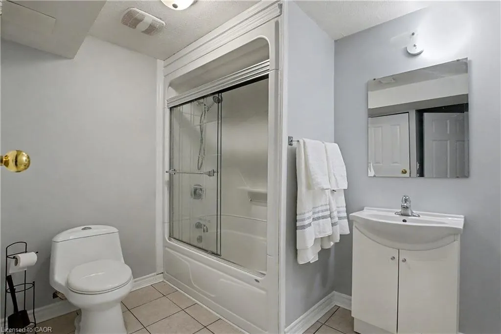 180 Lena Crescent, #Bsmnt