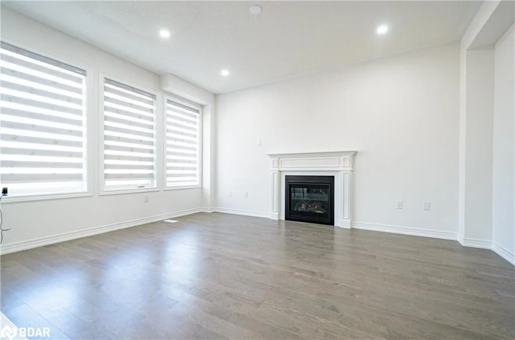 37 Baycroft Boulevard