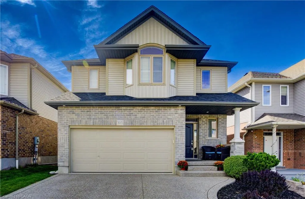 305 Thornhill Place