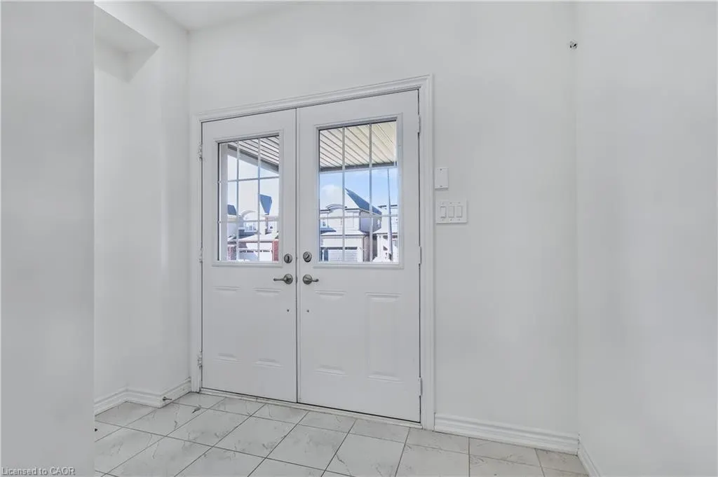 3 Stokes Road