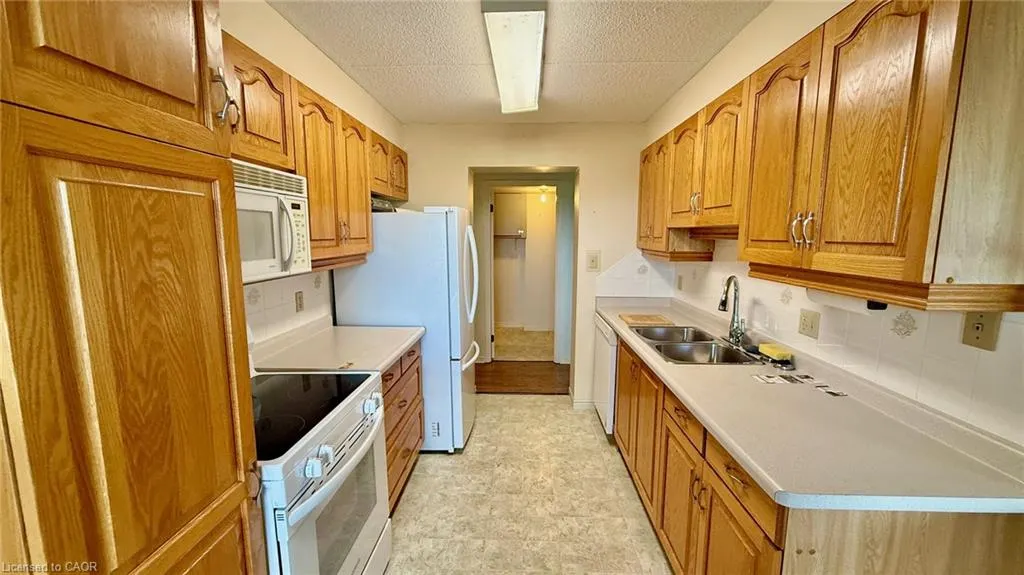 5 Mill Pond Court, #604