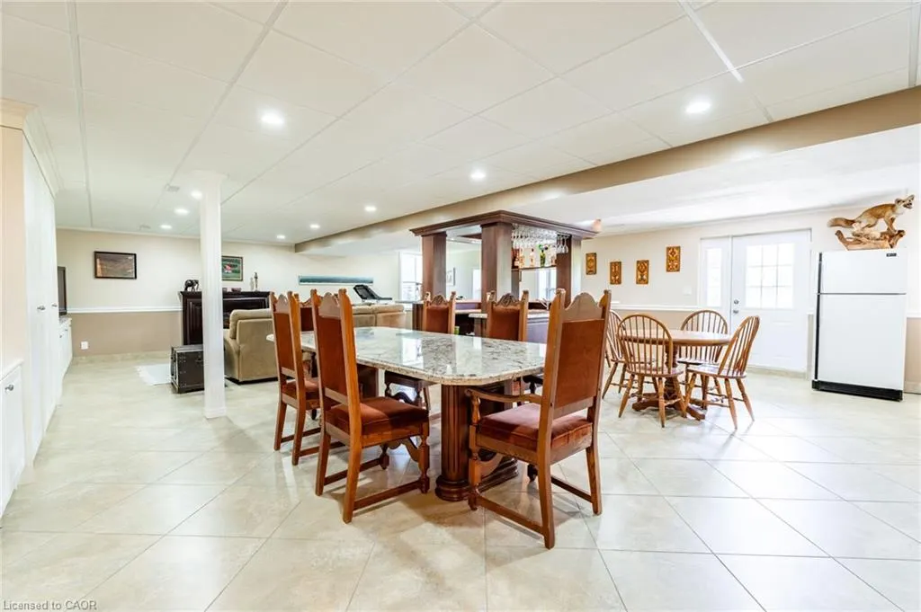 994030 Mono Adjala Townline