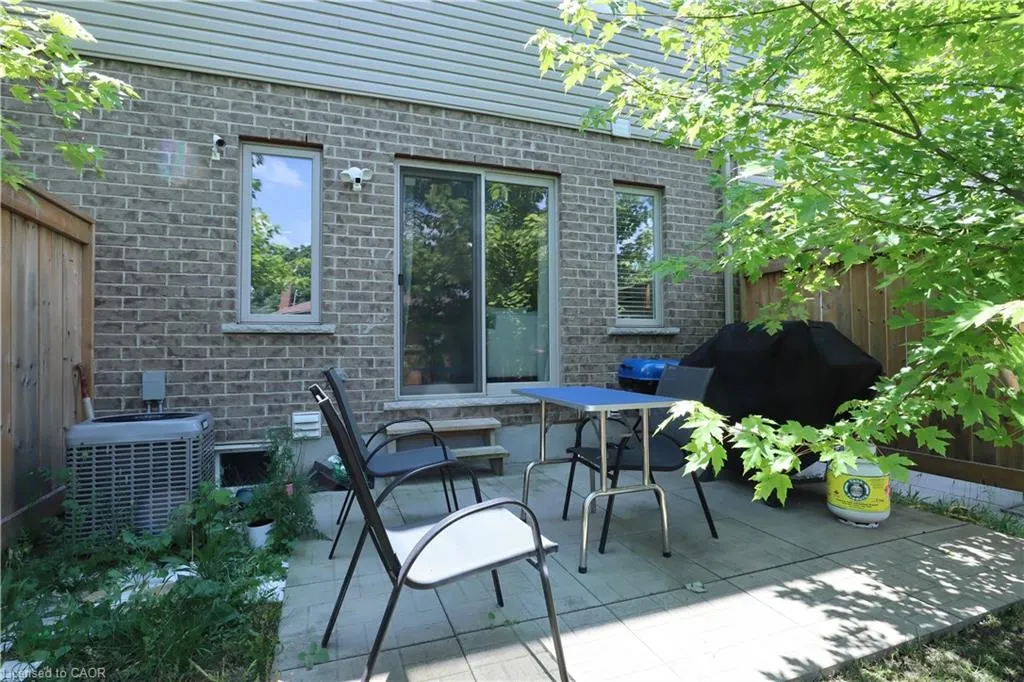 50 Pinnacle Drive, #10