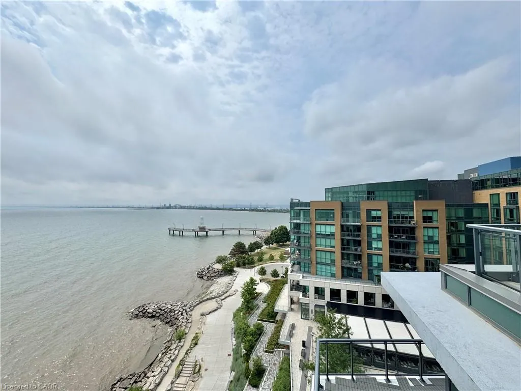 2060 Lakeshore Road, #405