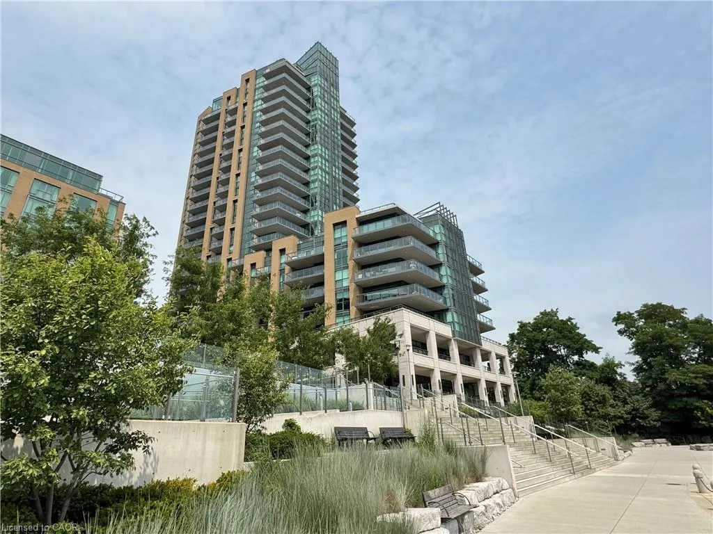 2060 Lakeshore Road, #405