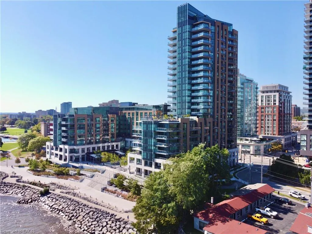2060 Lakeshore Road, #405