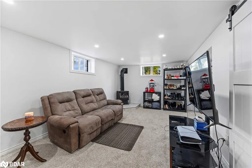 28 Gibbard Crescent