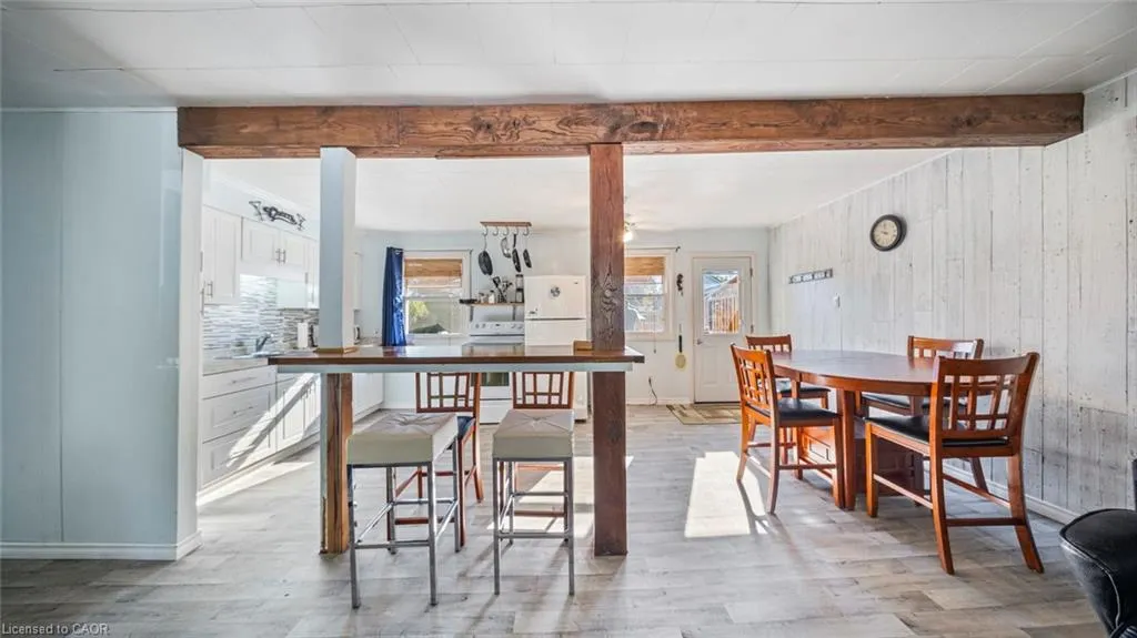 52 Ridgewood Drive