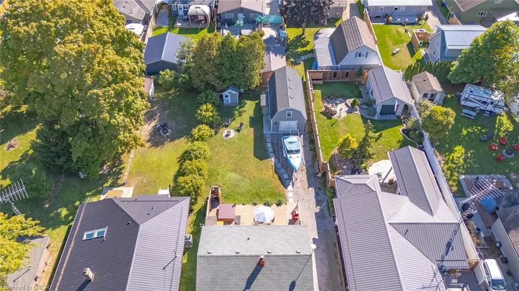 52 Ridgewood Dr Drive