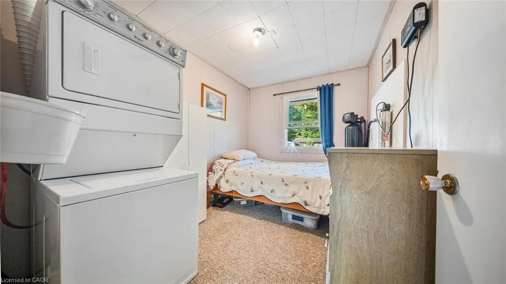52 Ridgewood Drive