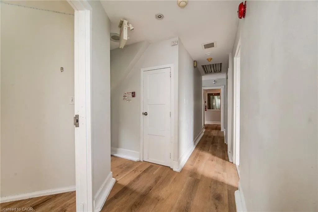 19 Schneider Avenue