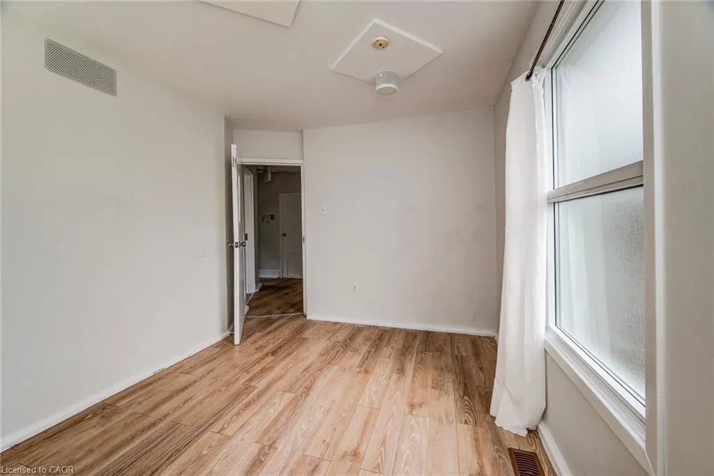 19 Schneider Avenue