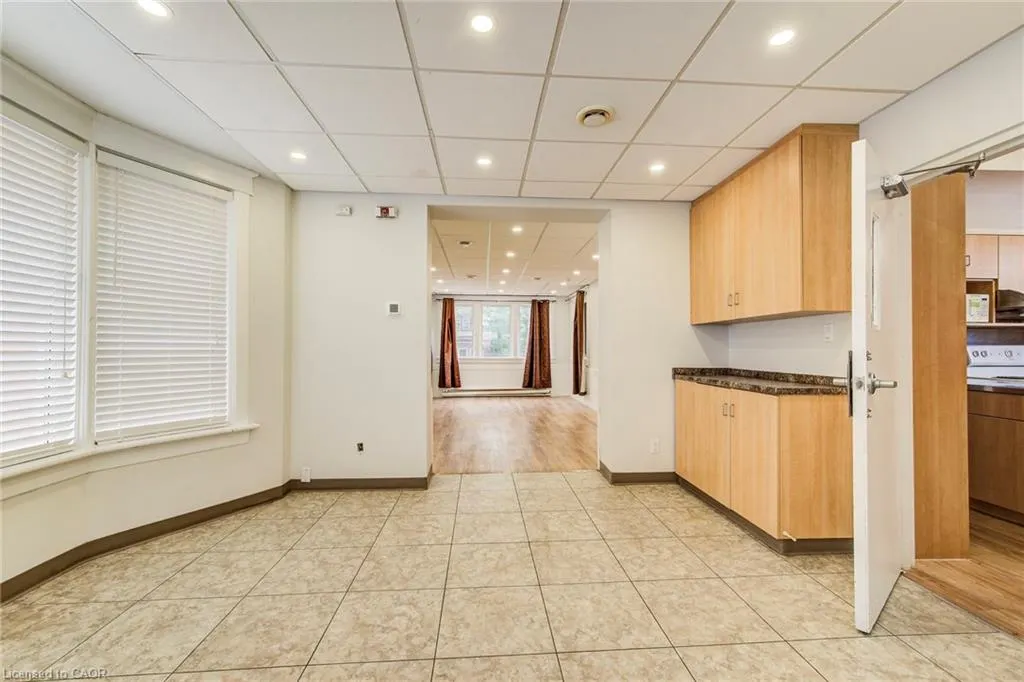 19 Schneider Avenue