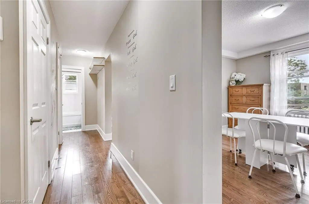 25 Mountwood Avenue, #14