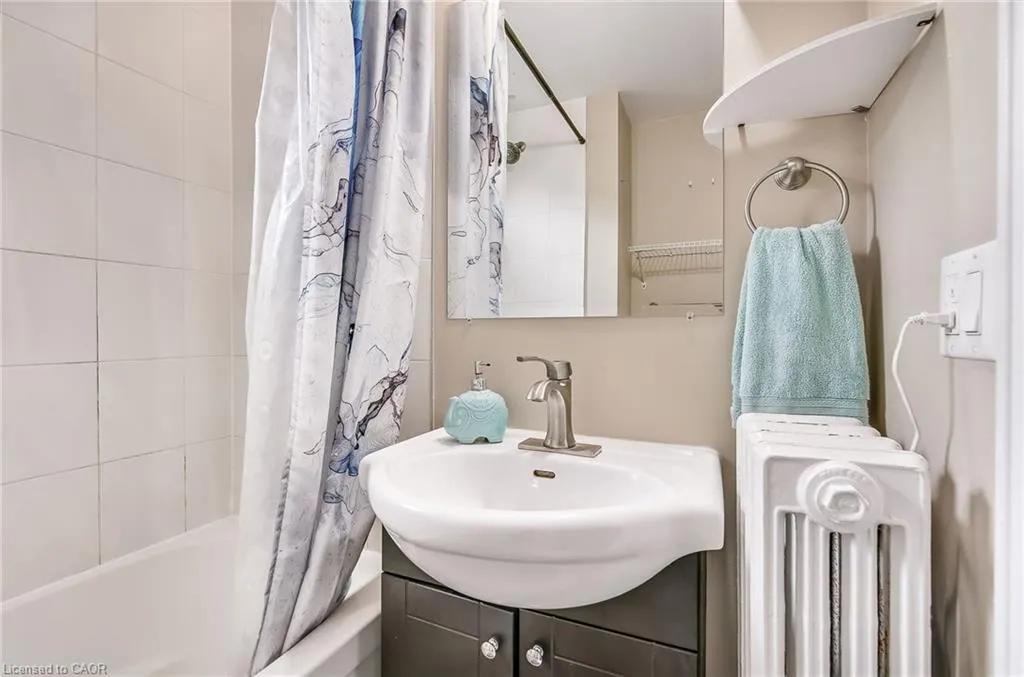 25 Mountwood Avenue, #14