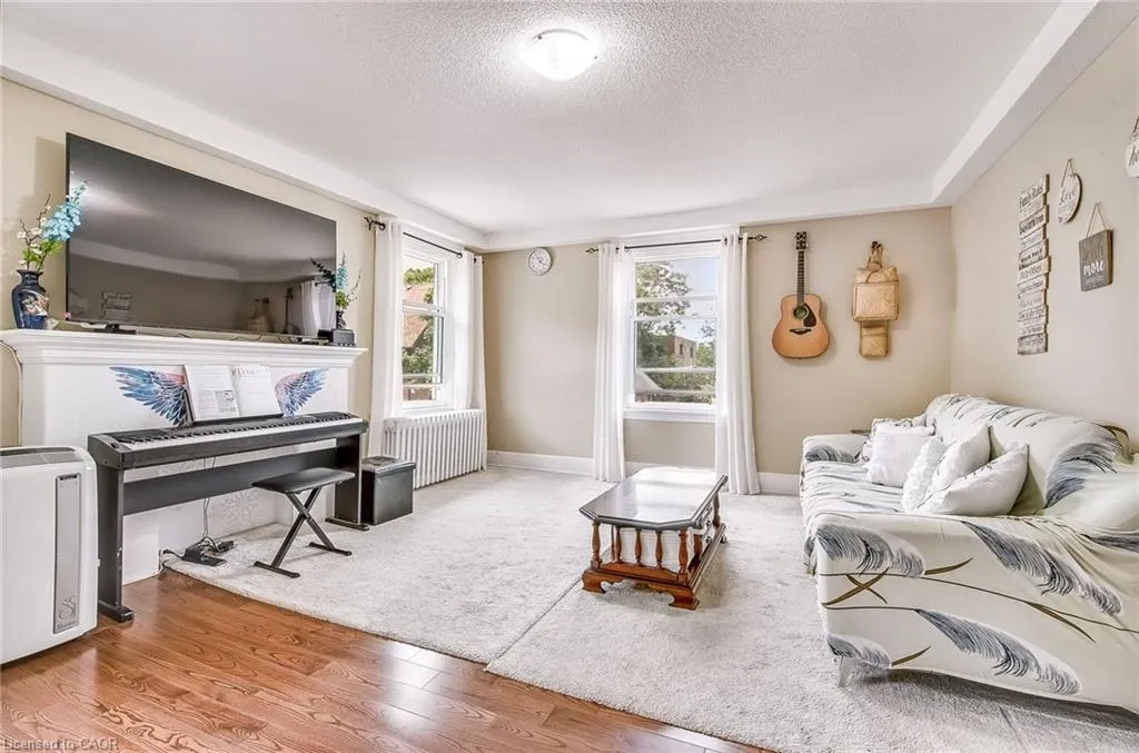 25 Mountwood Avenue, #14