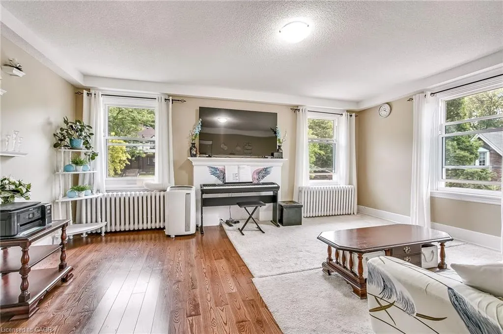 25 Mountwood Avenue, #14
