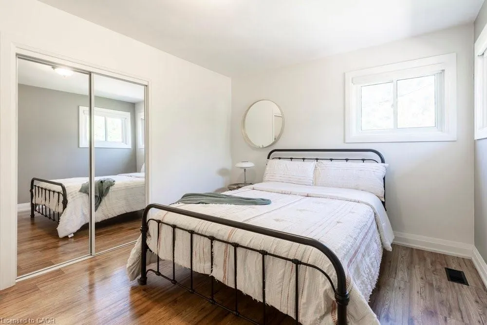 166 West 33rd Street, #1