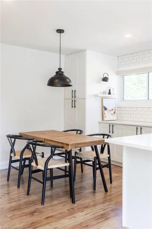 166 West 33rd Street, #1