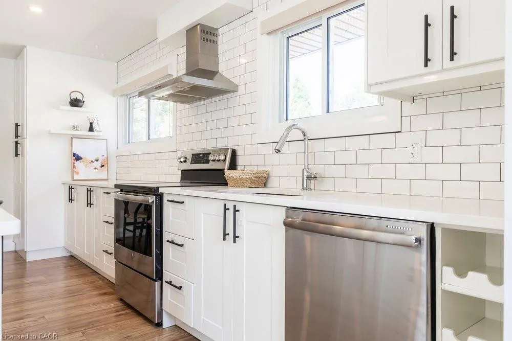 166 West 33rd Street, #1
