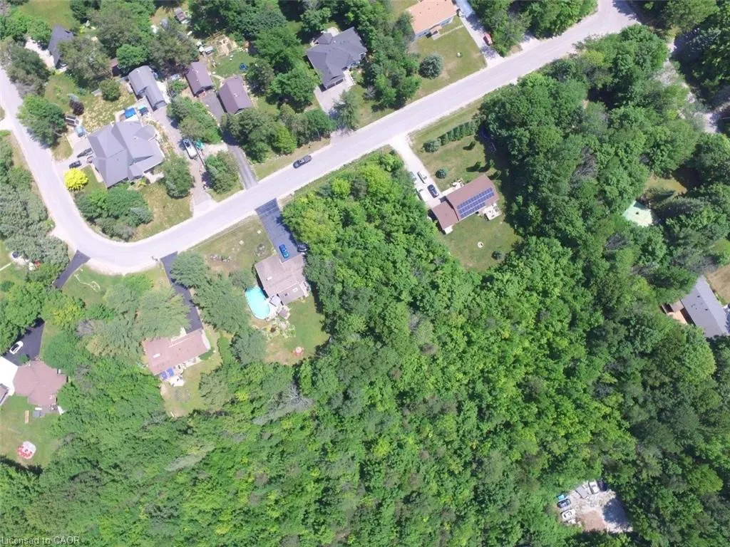 6 Glacier Crescent