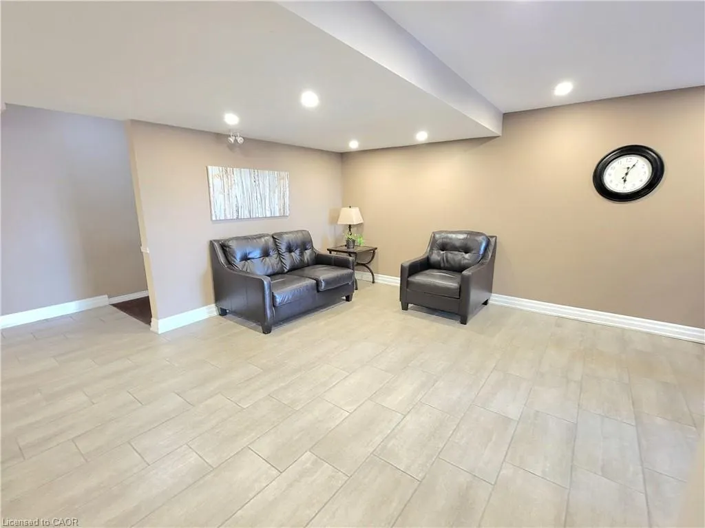 99 Donn Avenue, #301