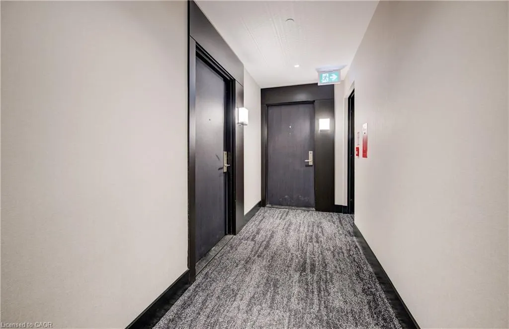 55 Duke Street W, #802