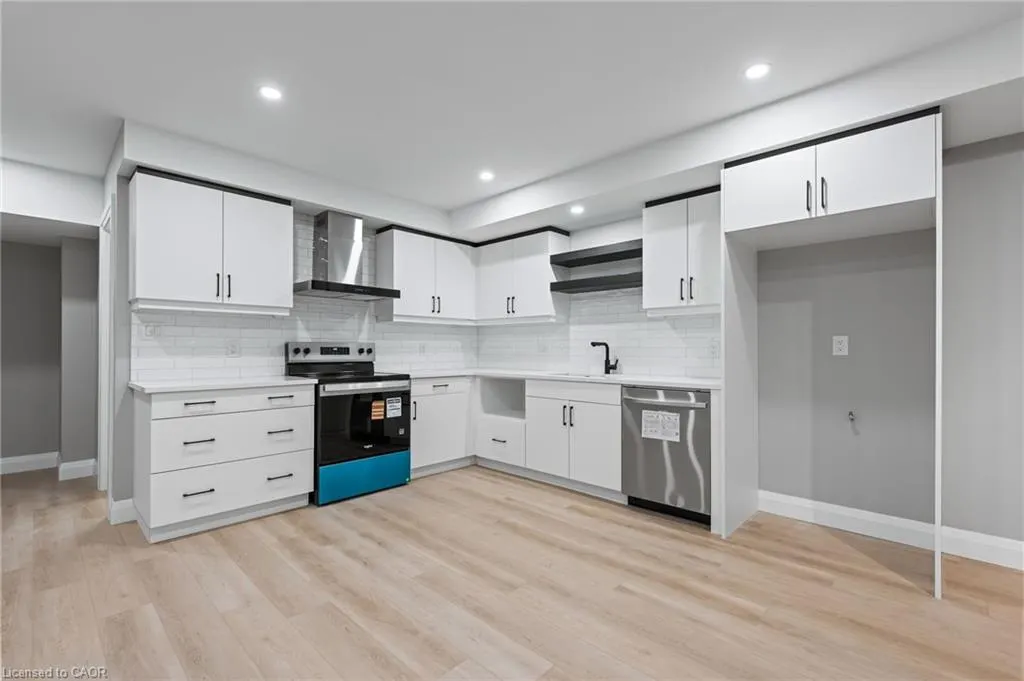 114 Kehl Street, #2