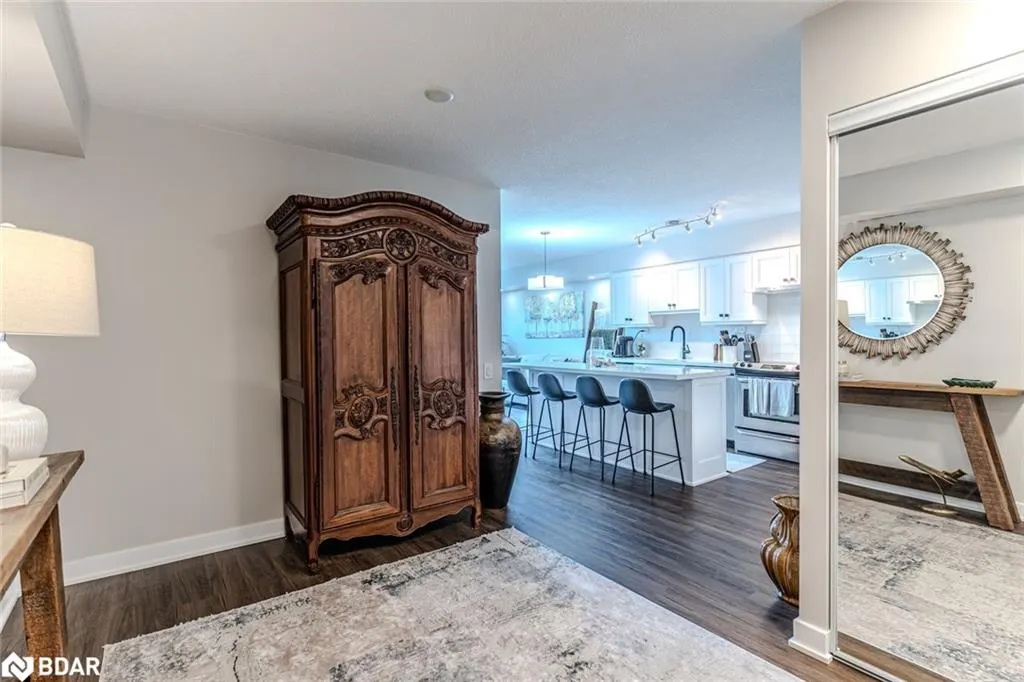 15 Singer Court, #1106
