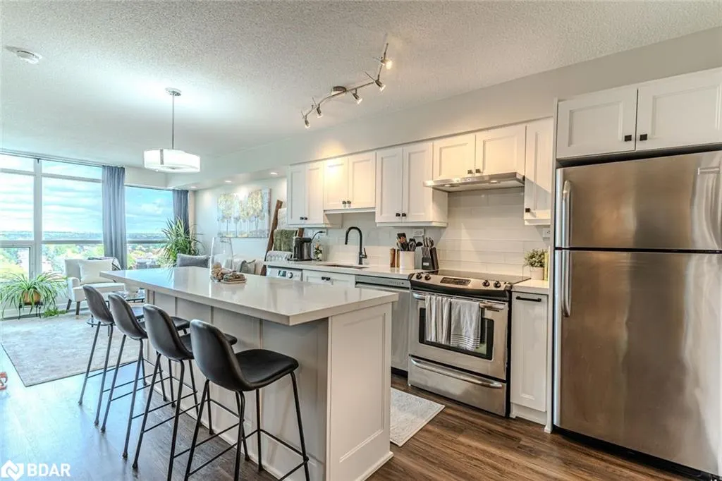15 Singer Court, #1106