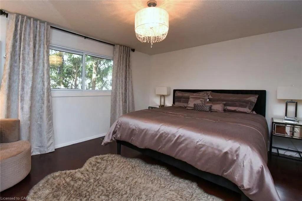 14 Basin Crescent