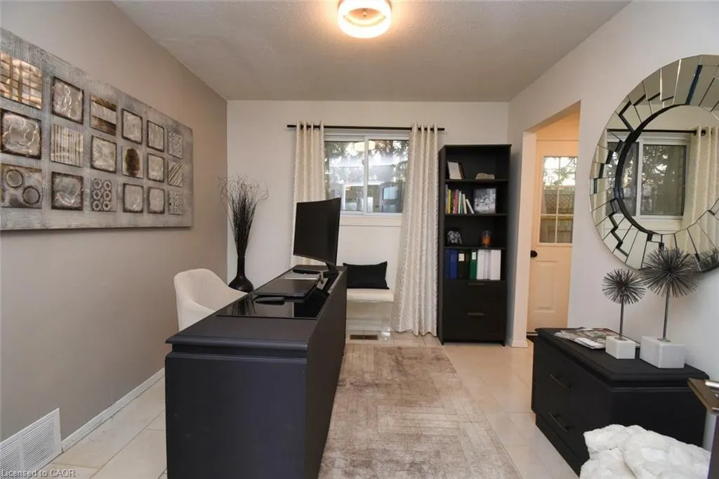 14 Basin Crescent