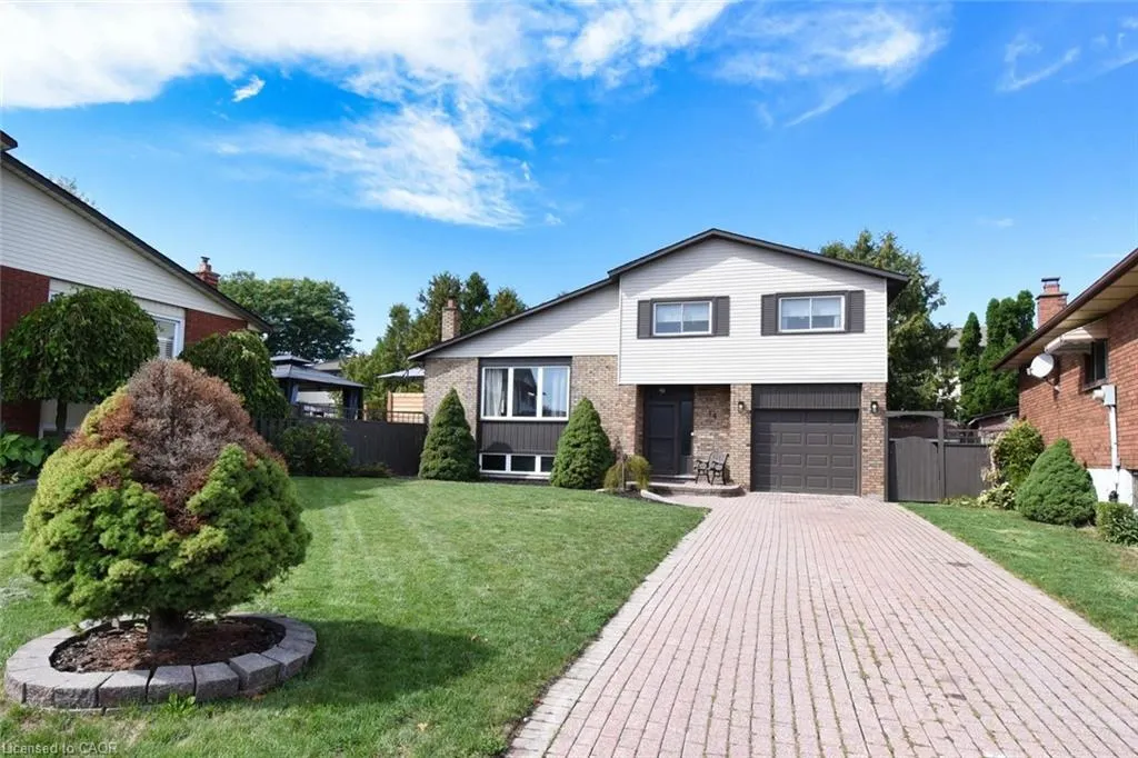 14 Basin Crescent