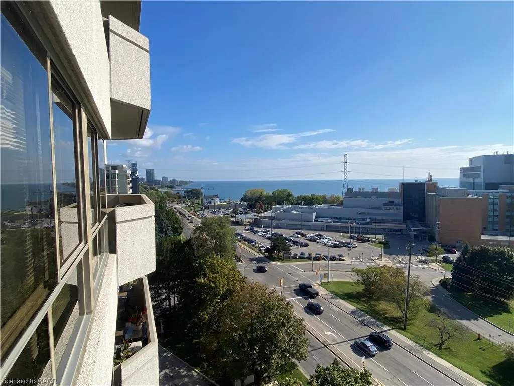 1201 North Shore Boulevard E, #1109