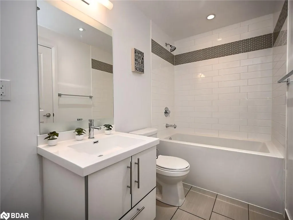 55 Speers Road, #1210