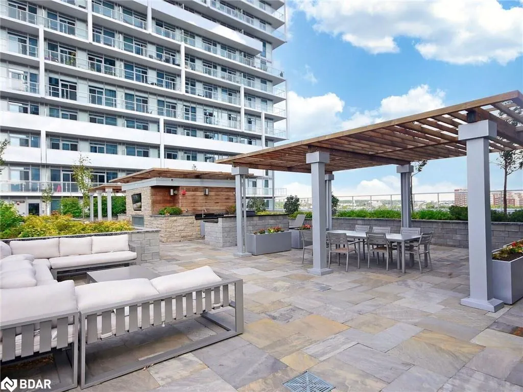 55 Speers Road, #1210