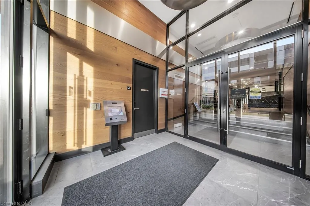 145 Columbia Street W, #909