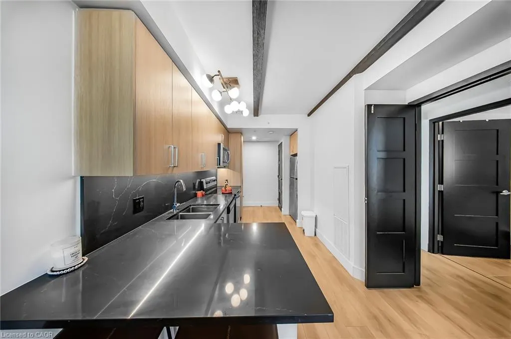 145 Columbia Street W, #909