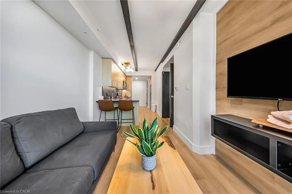 145 Columbia Street W, #909
