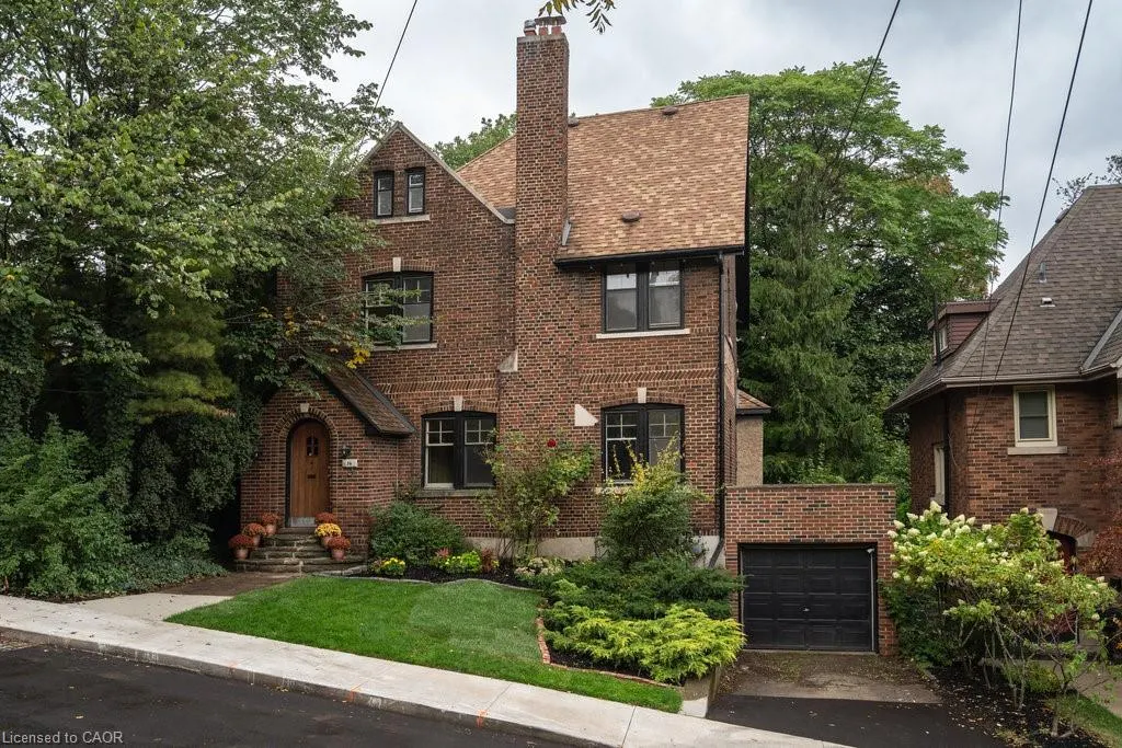 36 Mountwood Avenue
