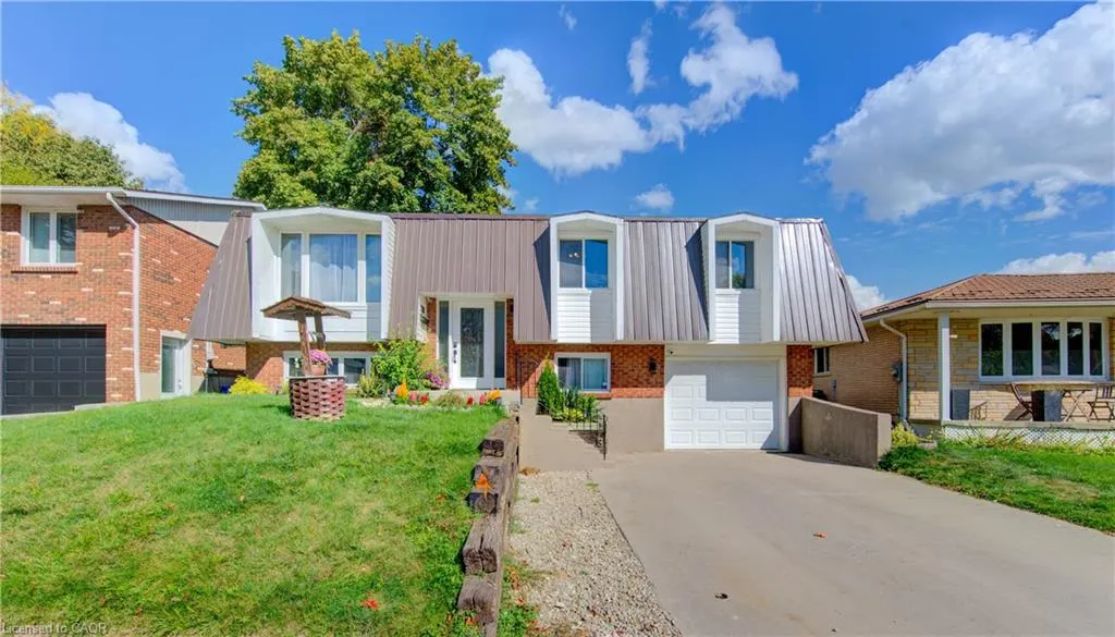 320 Country Hill Drive