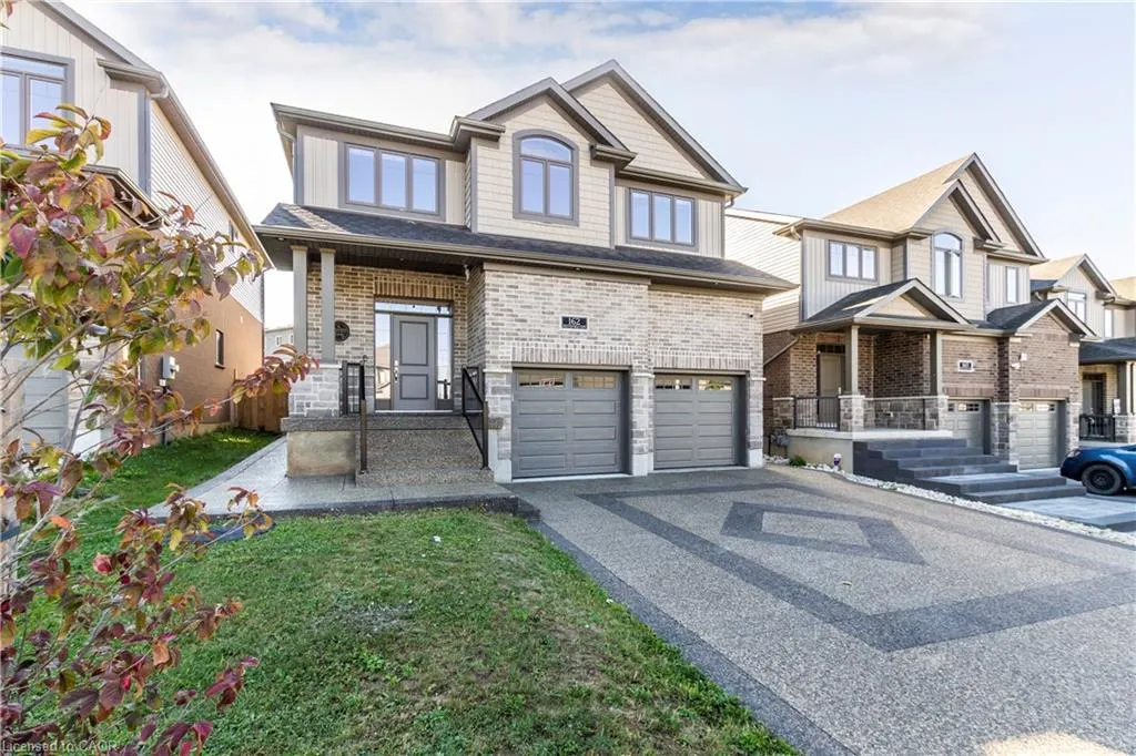 162 Mountain Holly Court