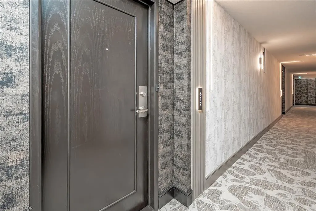 1276 Maple Crossing Boulevard, #612