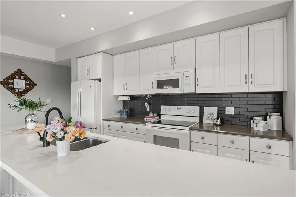 70 Willowrun Drive, #A2
