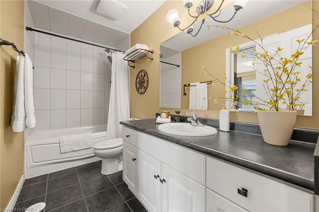 70 Willowrun Drive, #A2