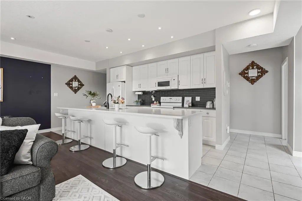 70 Willowrun Drive, #A2