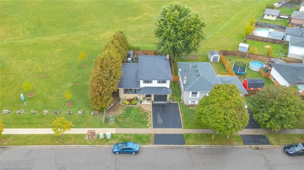 27 Gillin Road