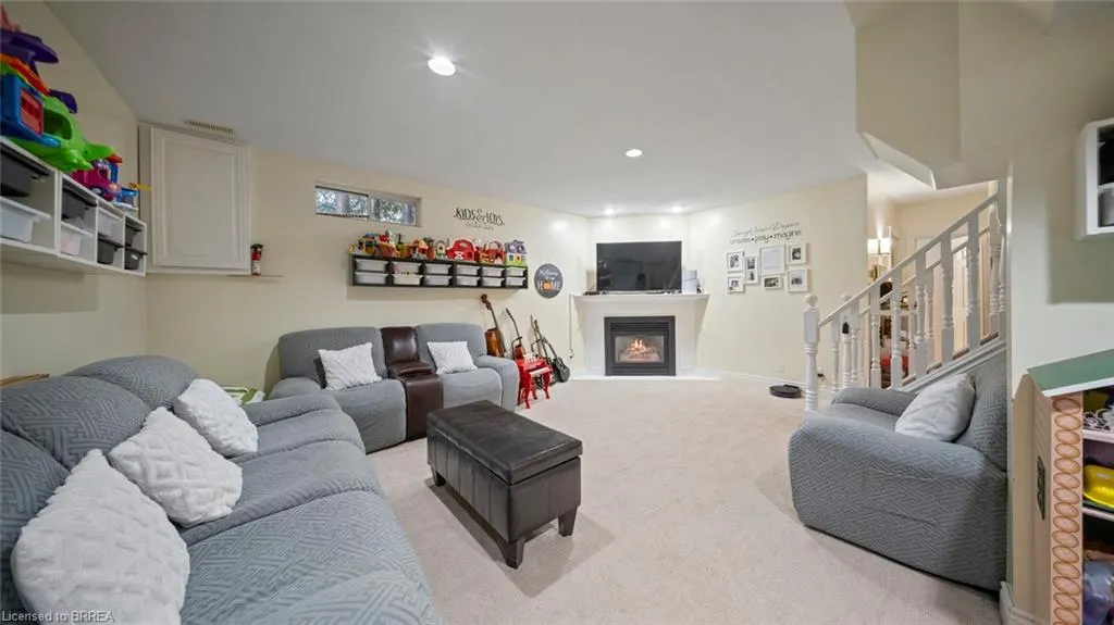 27 Gillin Road