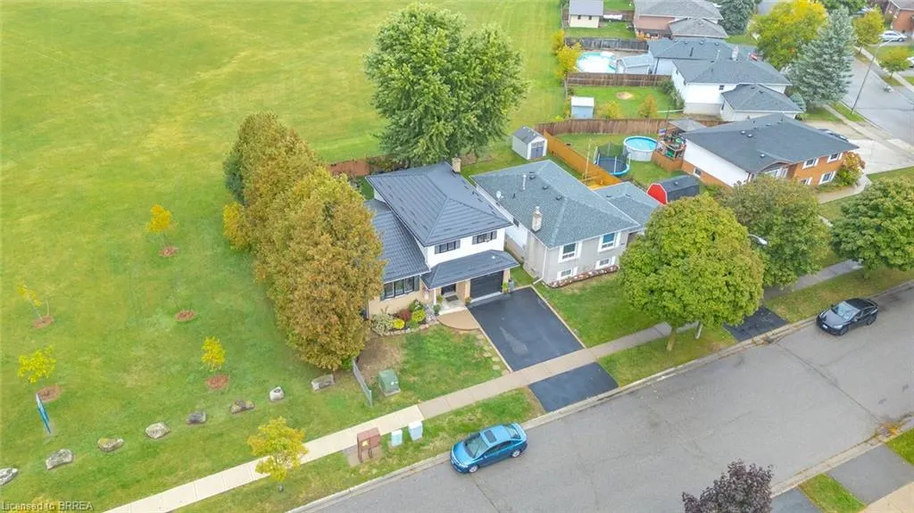 27 Gillin Road