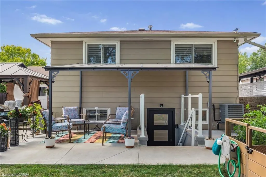 551 Chamberlain Road, #Upper